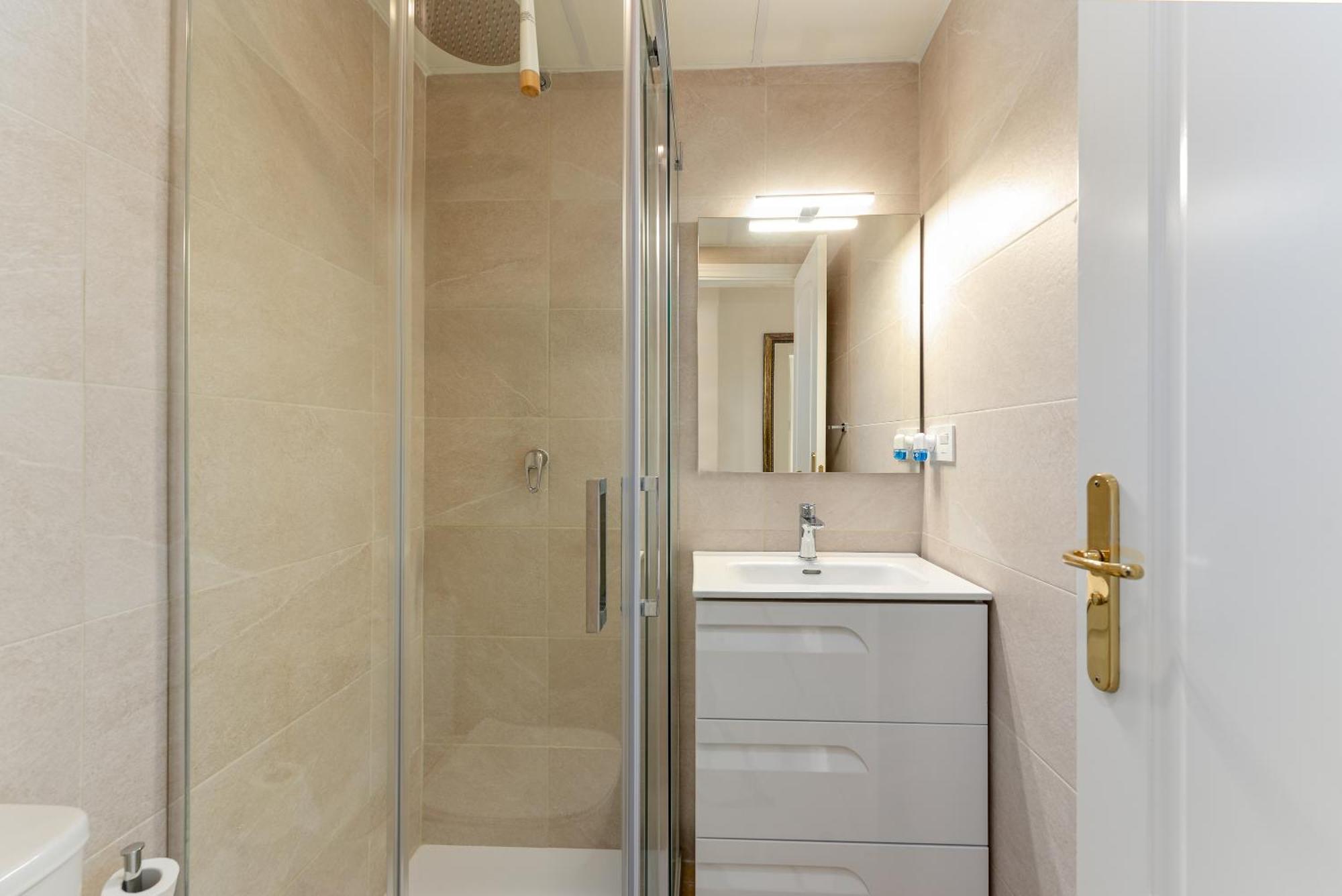 Duquesa Port Retreat Apartment Manilva Bagian luar foto